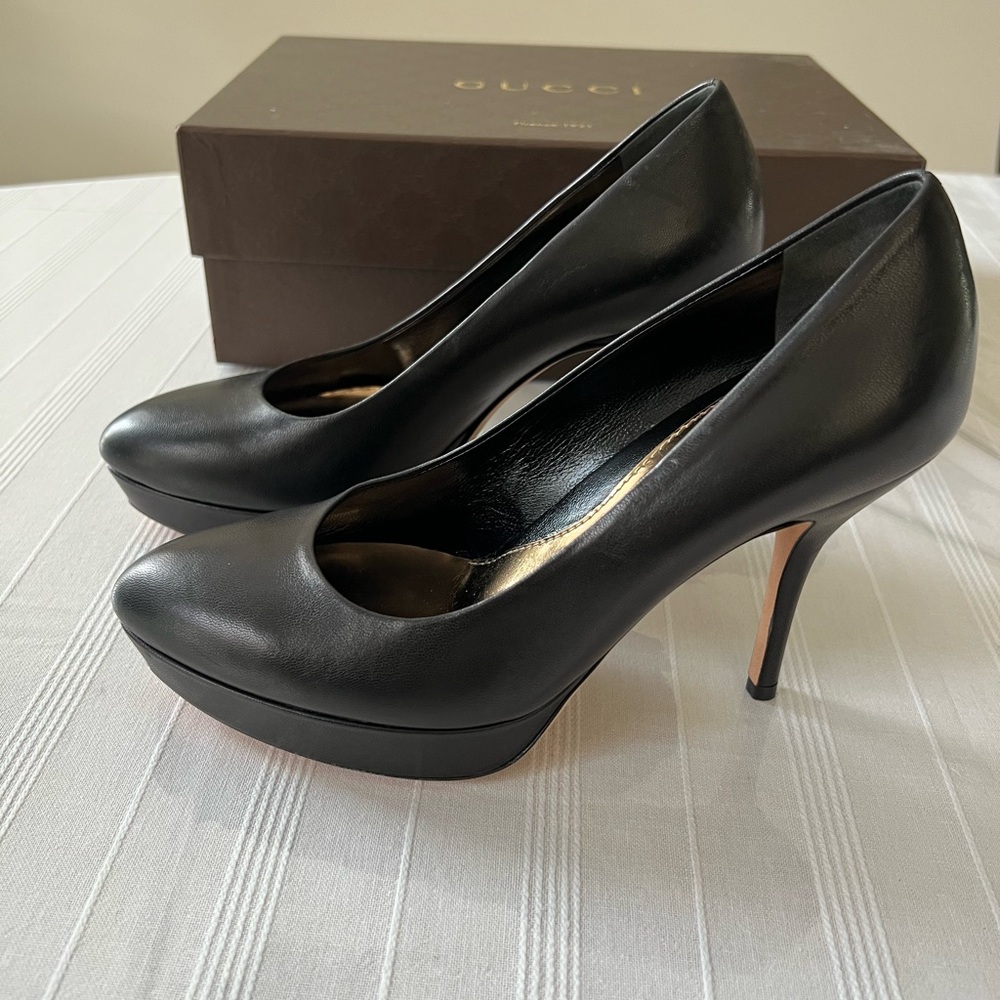 Gucci Women's Black Leather Platform Heels, Size 6.5